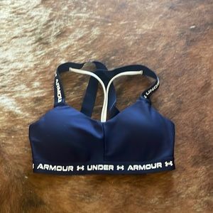 Small navy Under Armor sports bra